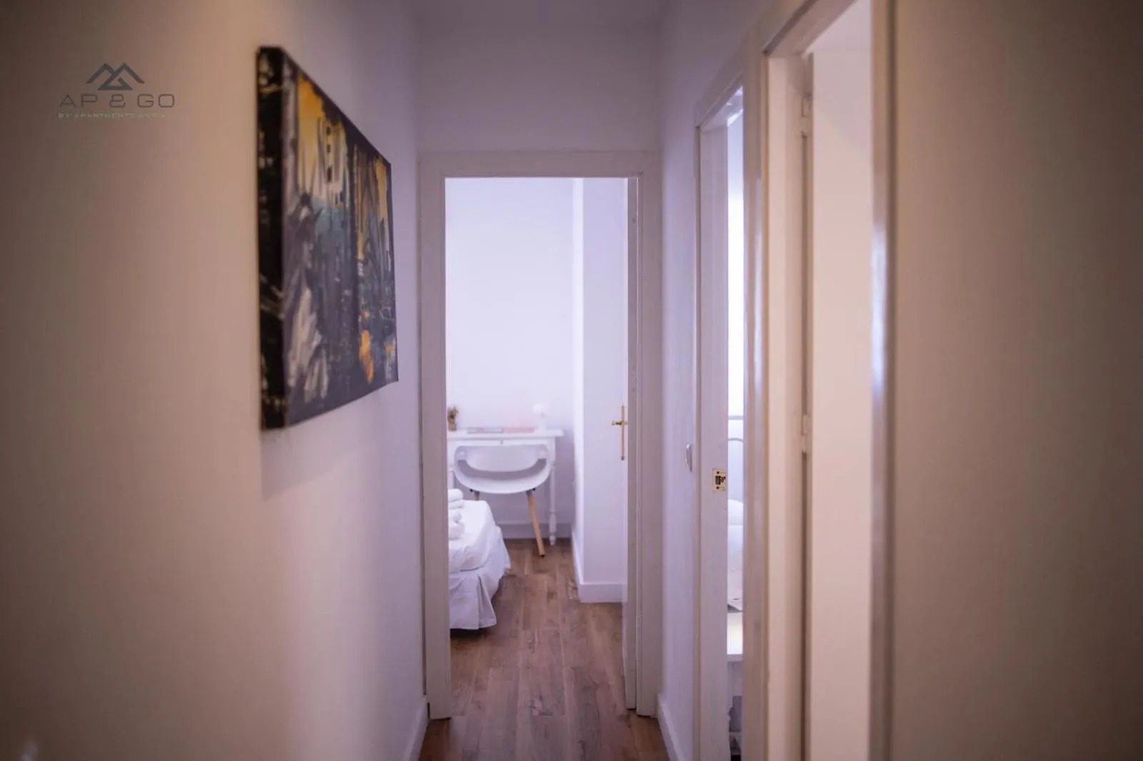 White Apartment Great Location Almunecar