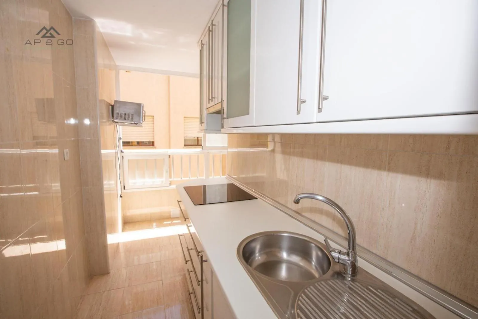 White Apartment Great Location Almunecar Spain