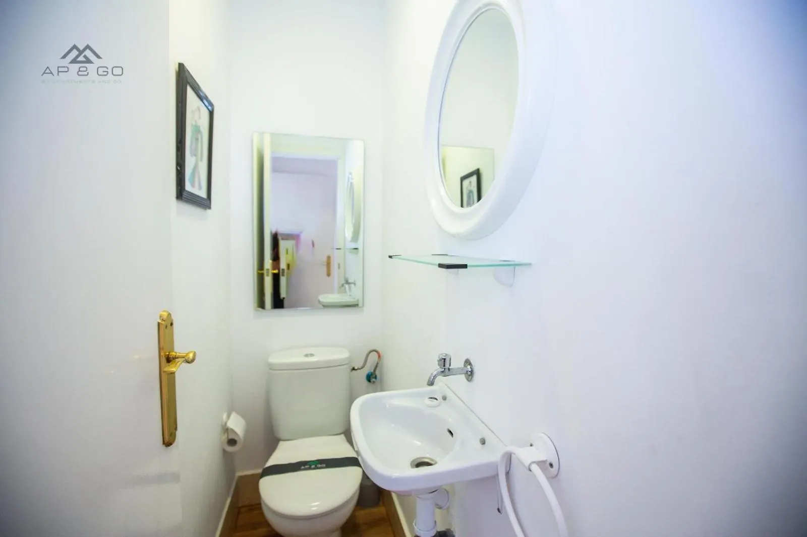 White Apartment Great Location Almunecar 0*,