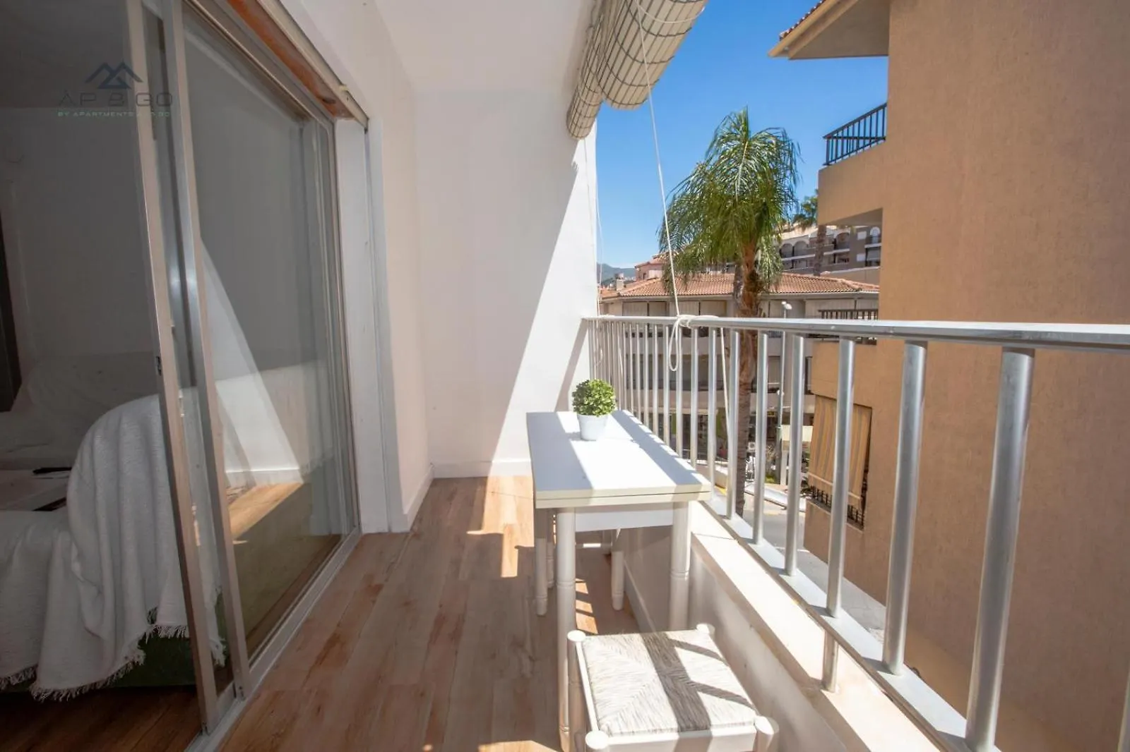 White Apartment Great Location Almunecar Spain