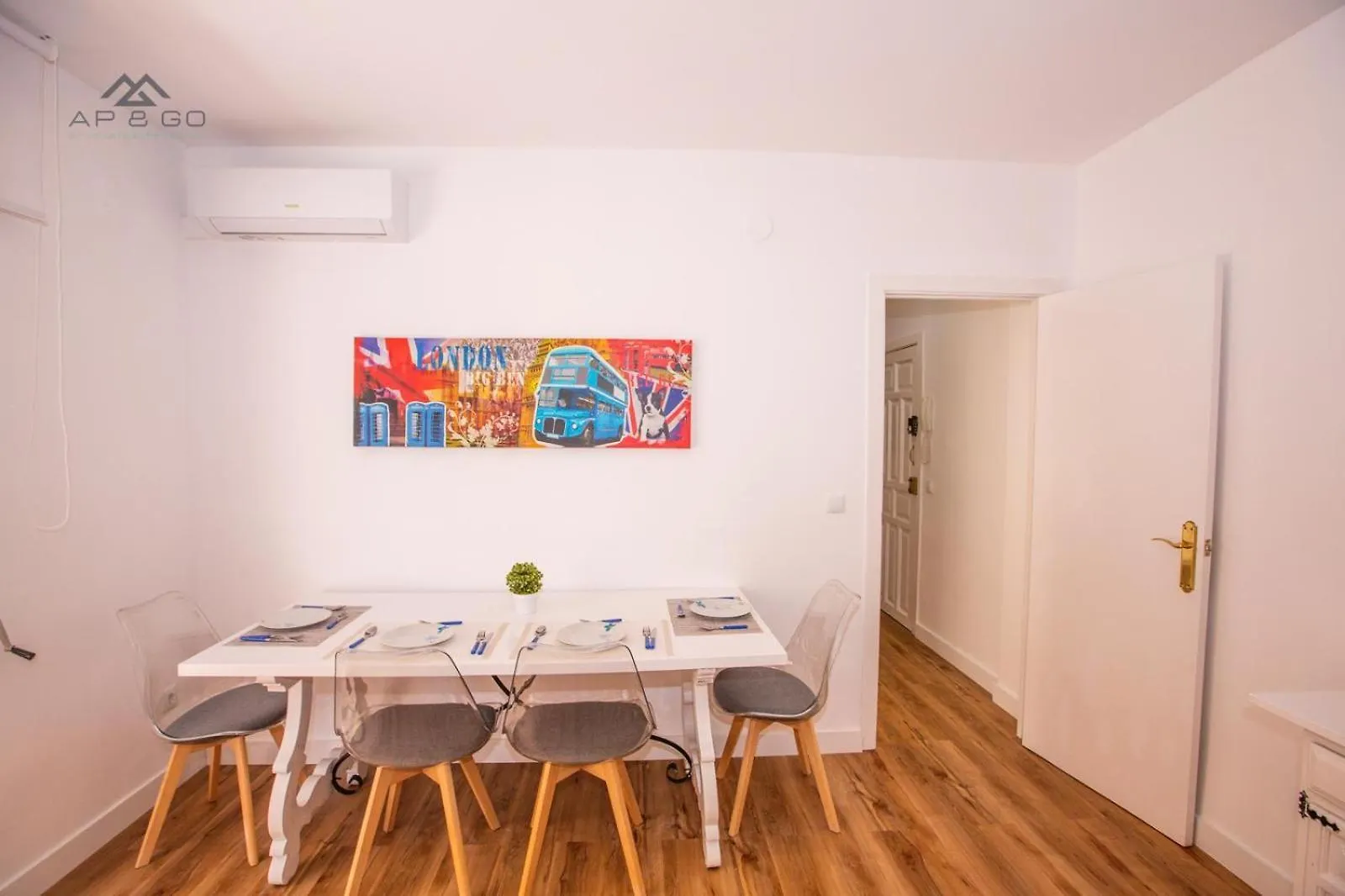 White Apartment Great Location Almuñécar Spanien
